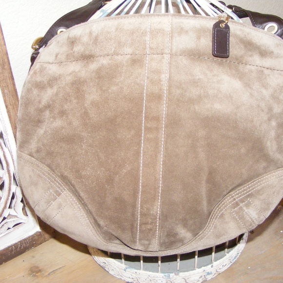 COACH SUEDE BAG - Picture 3 of 7